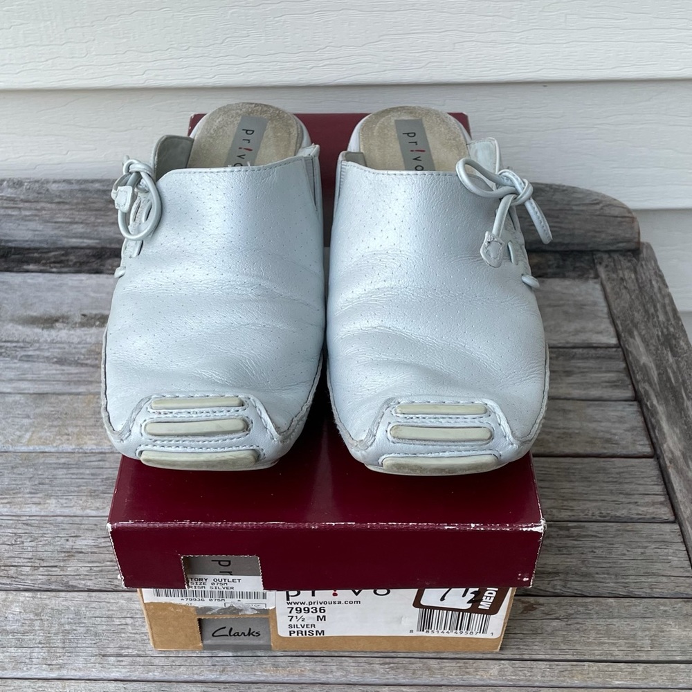 Clarks Slides - Picture 3 of 14
